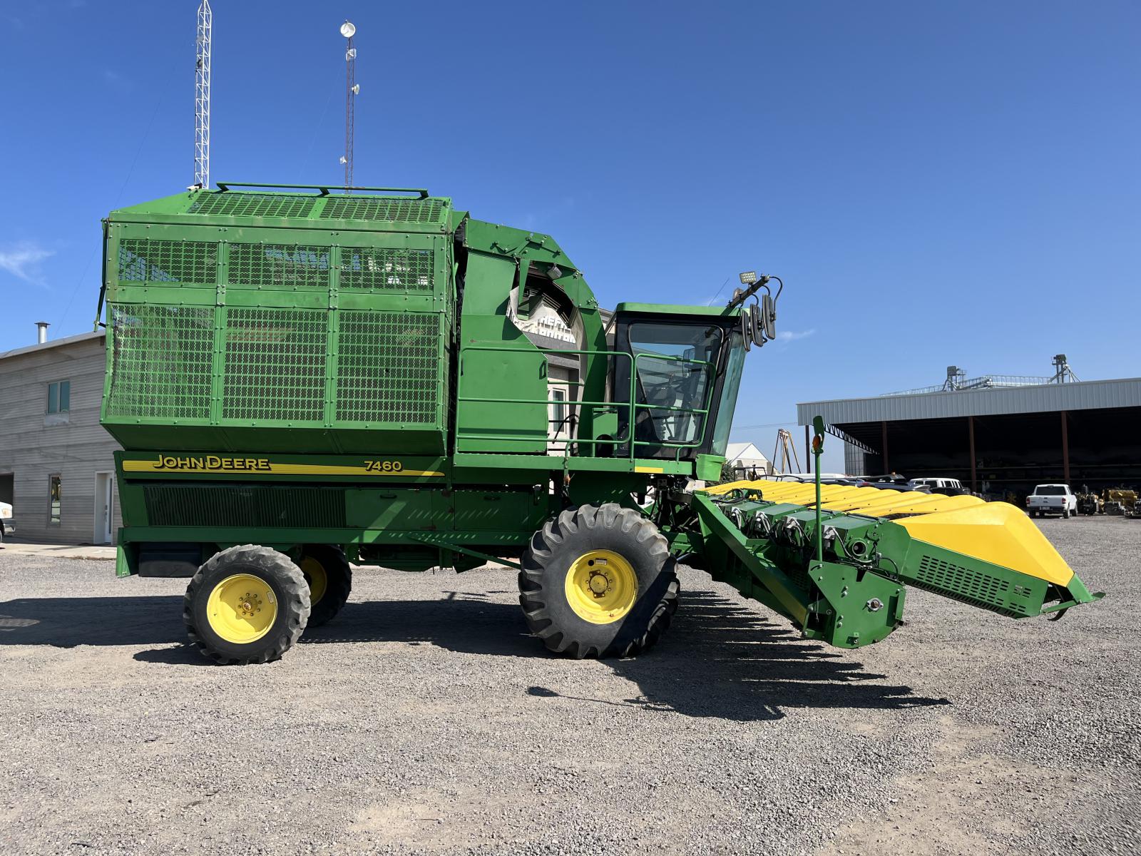 ./imagenes/INVOICE/2019/13448/COTTON PICKER JOHN DEERE 7460 (23).JPG